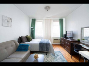 Upper East Side Studio Near Central Park